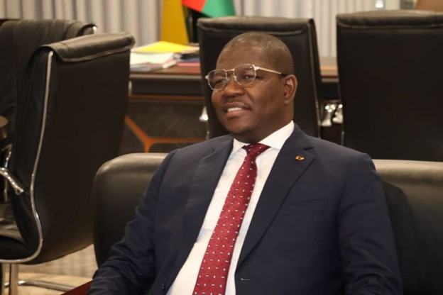 INTERVIEW EXCLUSIVE AVEC MONSIEUR IlIDIO VIEIRA TE, PREMIER MINISTRE DE LA GUINEE BISSAU : LA «NOUVELLE GUINEE» EN MARCHE