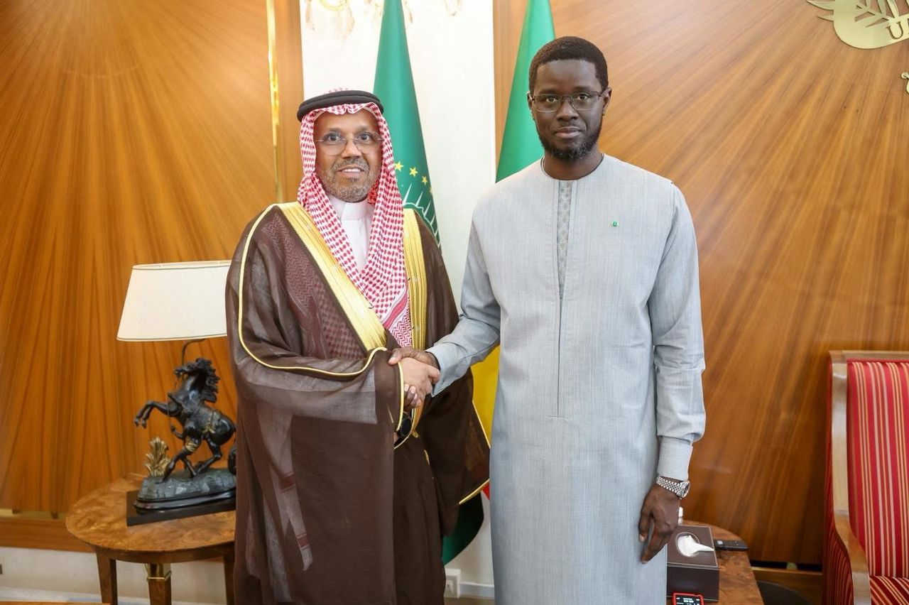 Le Président reçoit une délégation médicale saoudienne pour renforcer la coopération sanitaire