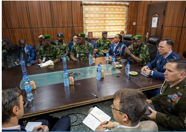 Les frappes « contre-terroristes » de Donald Trump au Nigeria : une logique transactionnelle aux relents impérialistes