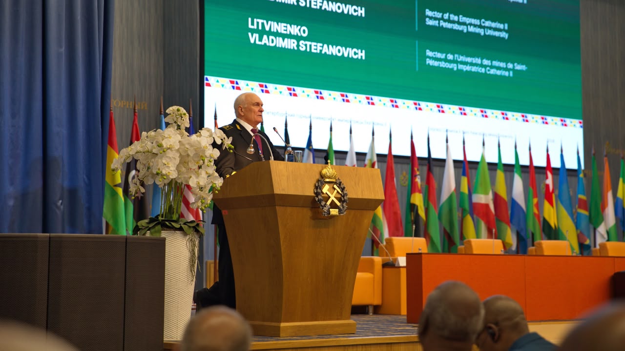 Dialogue Afrique-Russie sur les mines à Saint-Pétersbourg : plus de 600 participants de 45 pays vers un partenariat stratégique pour la valorisation des ressources naturelles