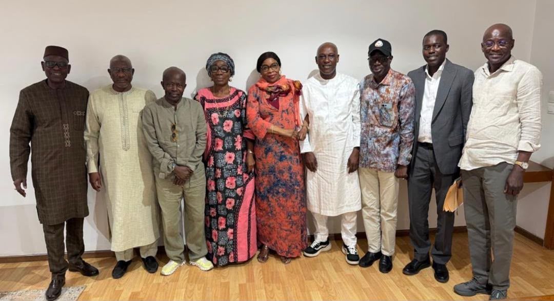 VERS LA SUSPENSION DE LA GRÈVE DES CENTRALES SYNDICALES PENDANT LES JEUX: DIAGNA NDIAYE DÉPLOIE SES TALENTS DE MÉDIATEUR