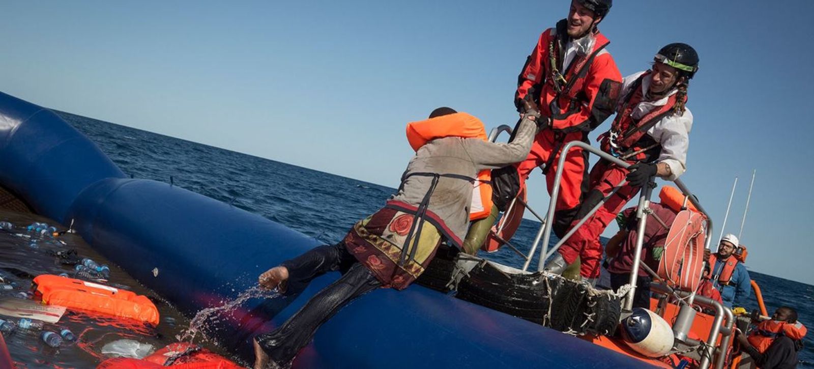 1-Trafic de migrants vers l’Europe : 388 à 509 millions de dollars gagnés par les passeurs